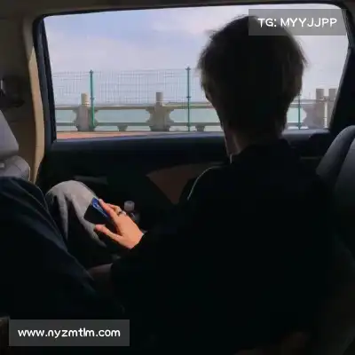 骆晶甜